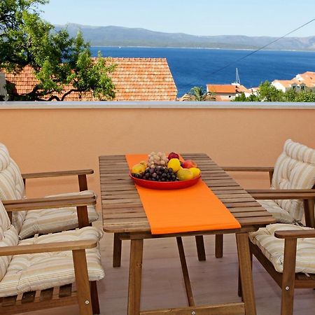 Iris Apartments Bol (Adults Only) Exterior foto